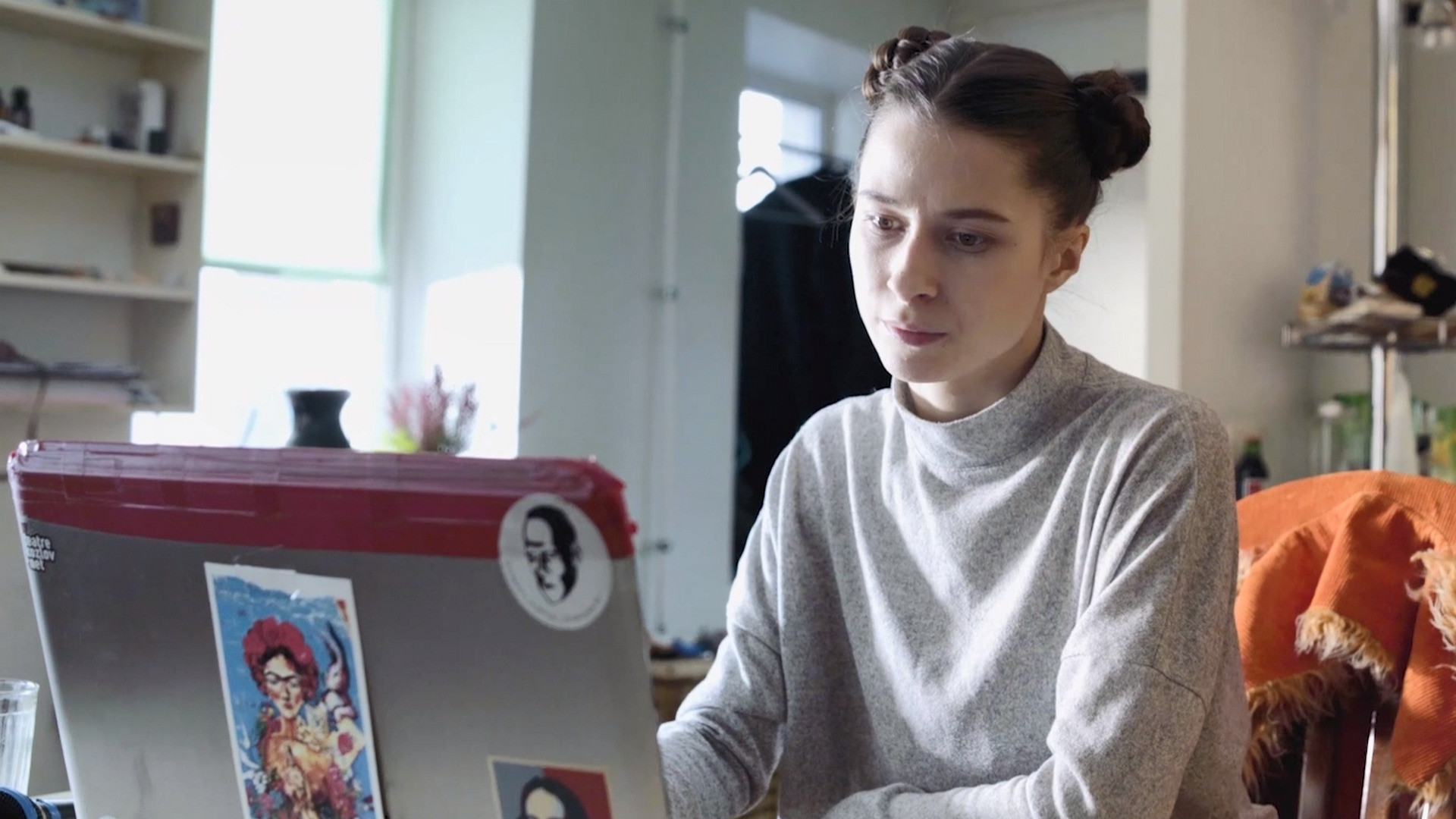 2 серия. Опилки и бревна