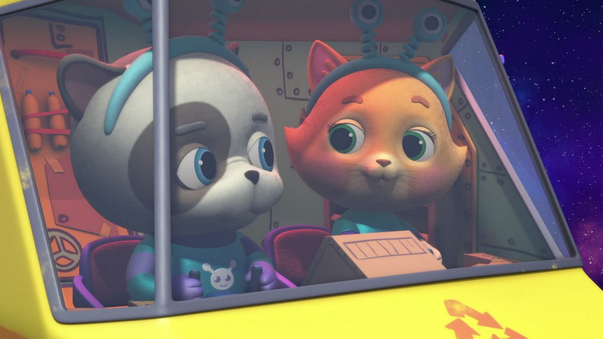 Космонавты