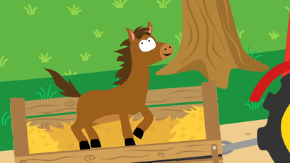 Трактор едет